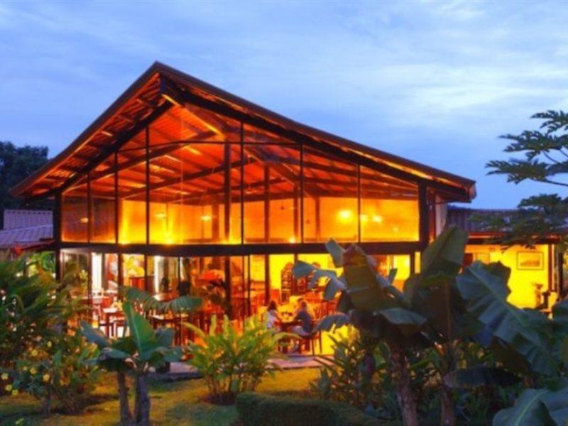 Arenal Volcano Inn La Fortuna Exterior photo