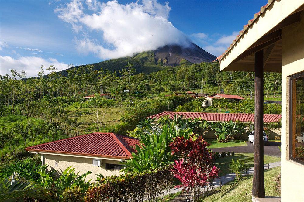 Arenal Volcano Inn La Fortuna Exterior photo