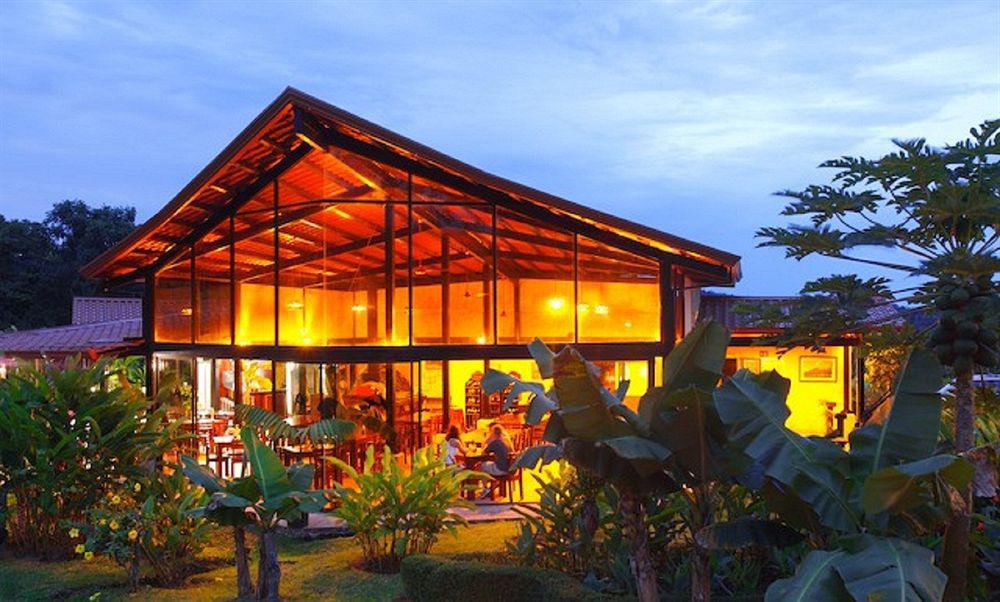 Arenal Volcano Inn La Fortuna Exterior photo