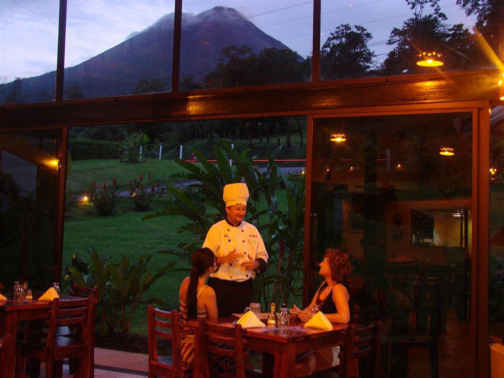 Arenal Volcano Inn La Fortuna Exterior photo
