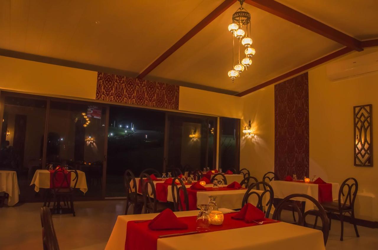 Arenal Volcano Inn La Fortuna Exterior photo